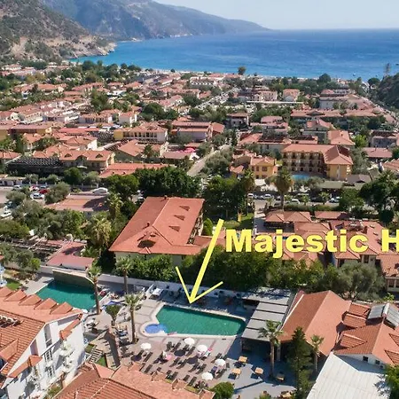 Majestic Отель